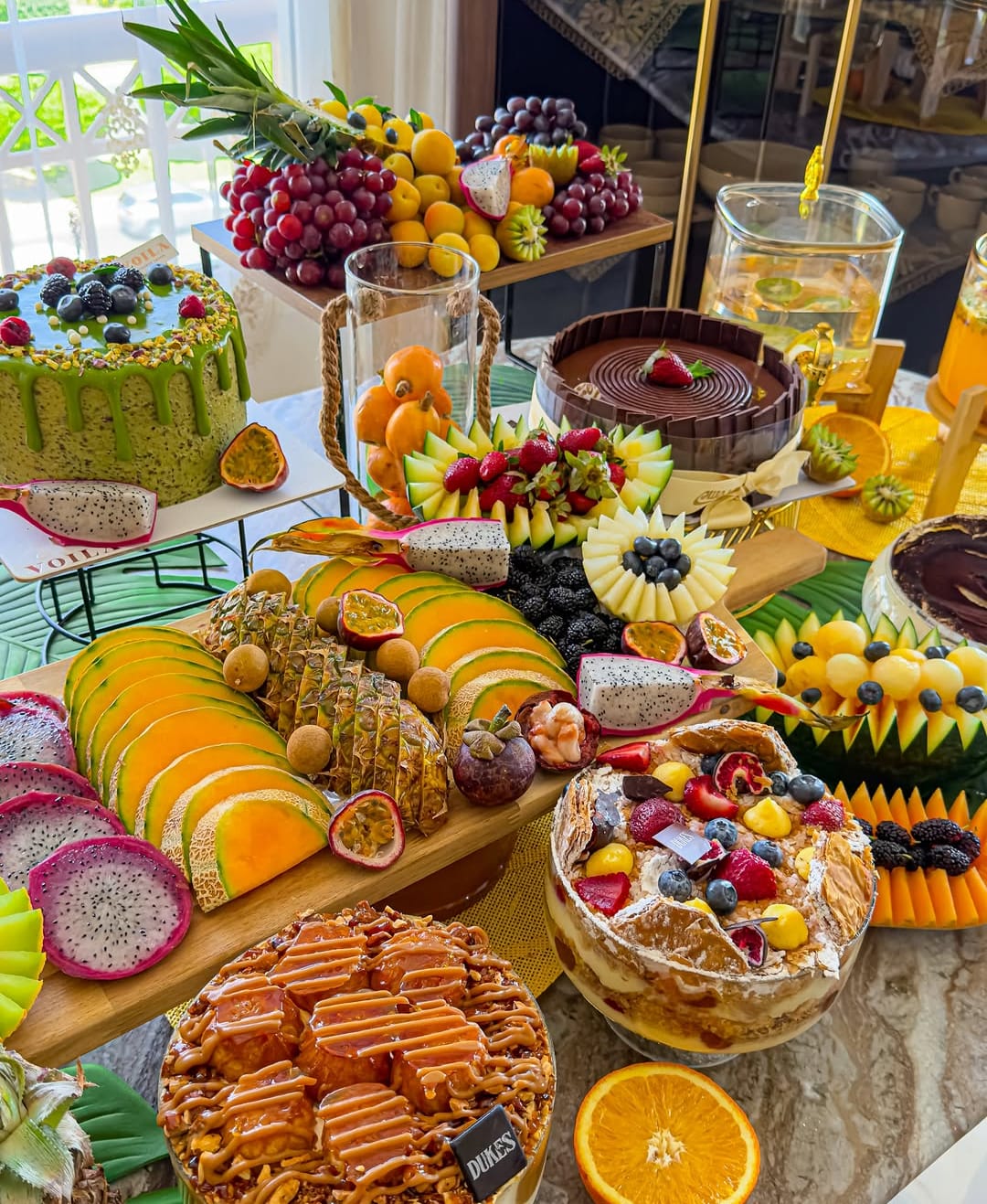 Luxury fruit and dessert hamper display by Shyama Fruit Co.