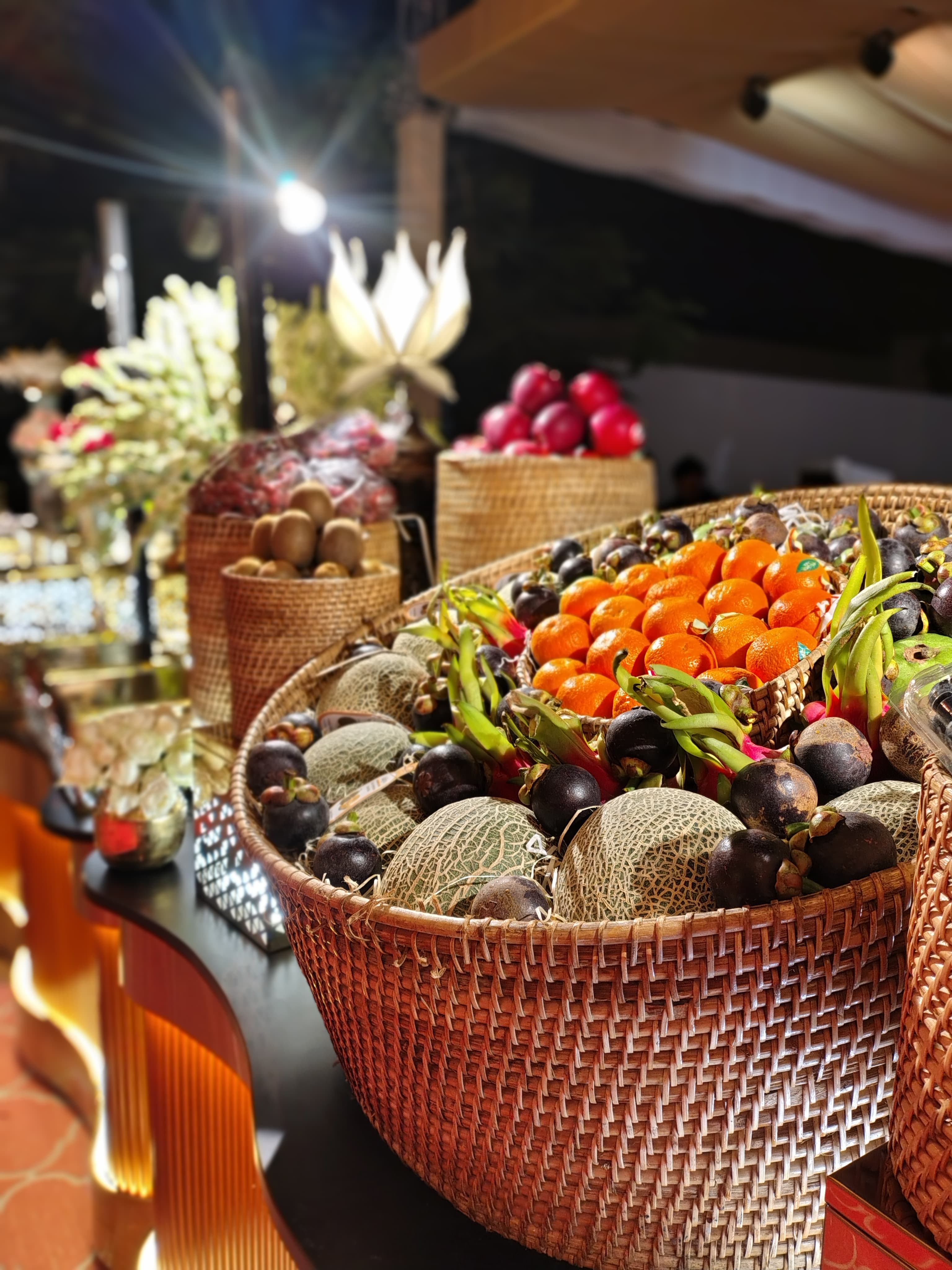 Fresh premium fruit baskets by Shyama Fruit Co.